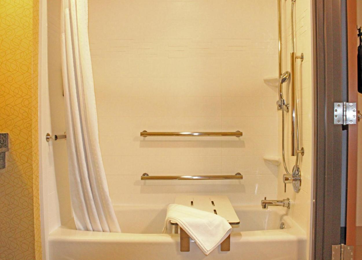 Holiday Inn Express & Suites Bakersfield Airport By Ihg Zewnętrze zdjęcie