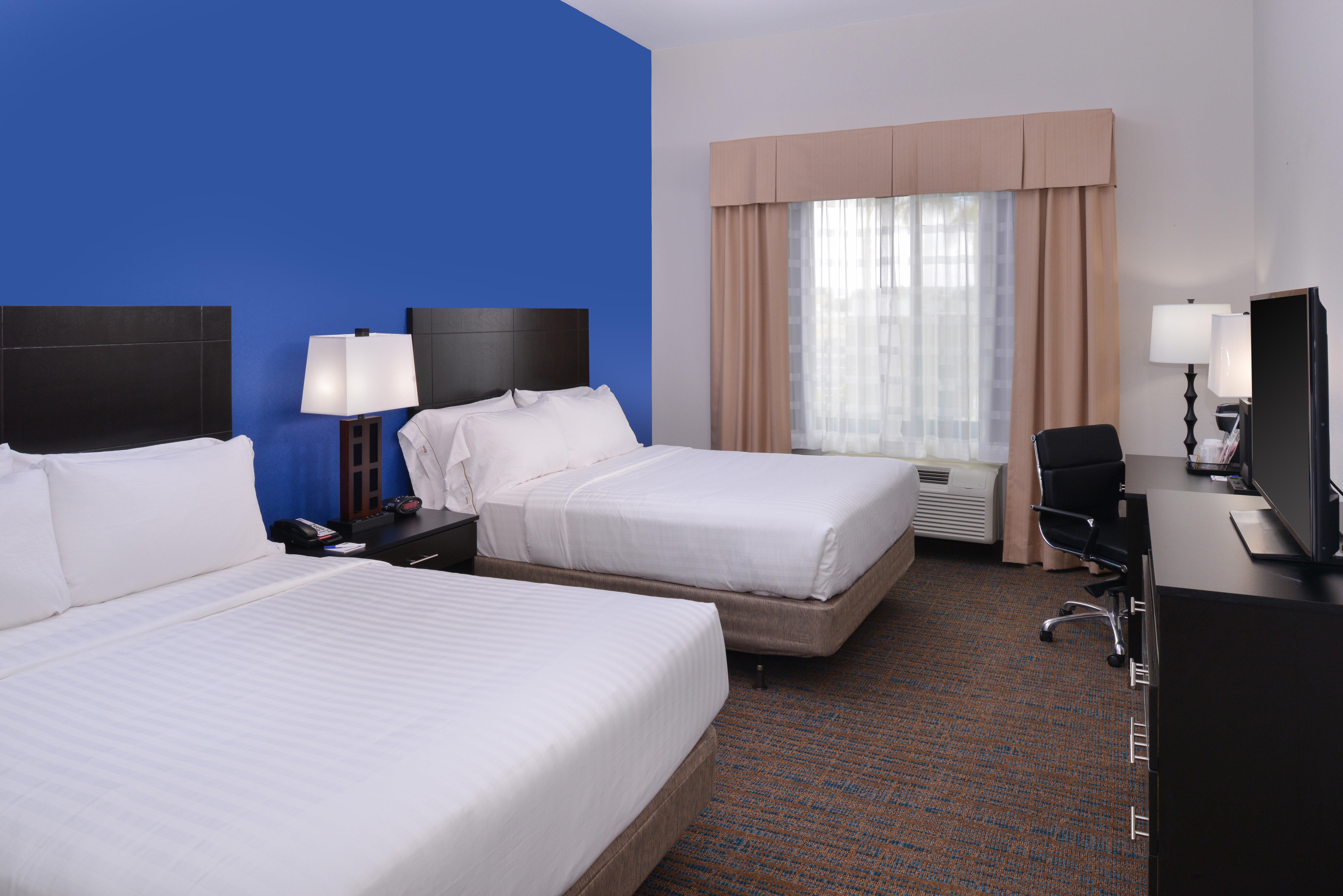 Holiday Inn Express & Suites Bakersfield Airport By Ihg Zewnętrze zdjęcie