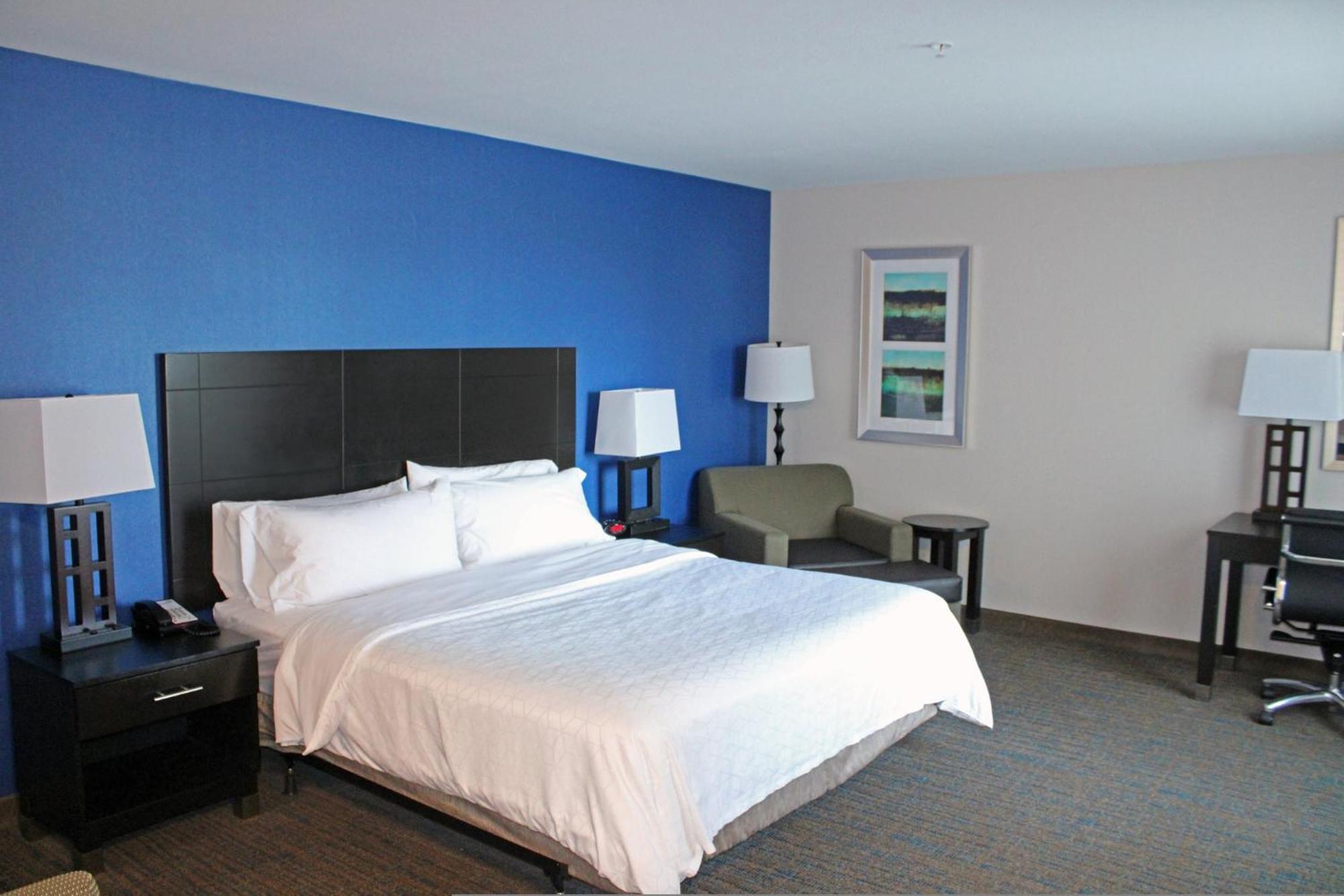 Holiday Inn Express & Suites Bakersfield Airport By Ihg Zewnętrze zdjęcie
