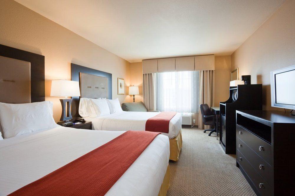 Holiday Inn Express & Suites Bakersfield Airport By Ihg Zewnętrze zdjęcie